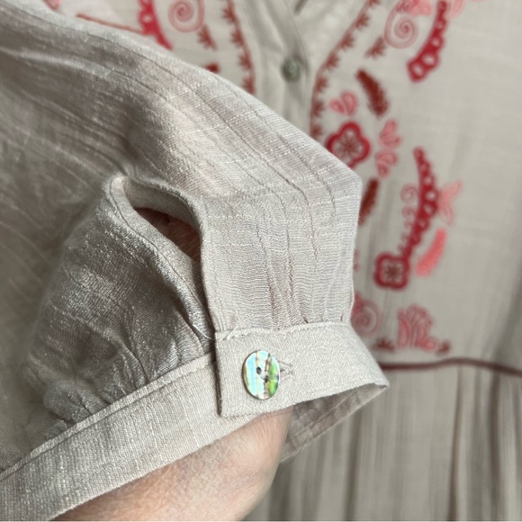 Fig + Flower Tan Midi Dress with Burgundy Pink Embroidery. Size Large. - Picture 11 of 16